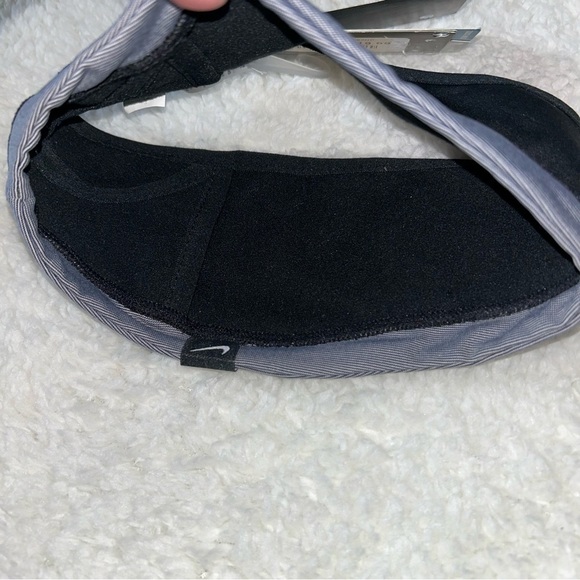 Nike Women’s Golf Swing Knit Headband OS NEW - Picture 2 of 3